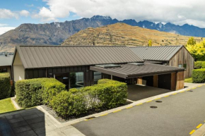 Home Away from Home, Queenstown